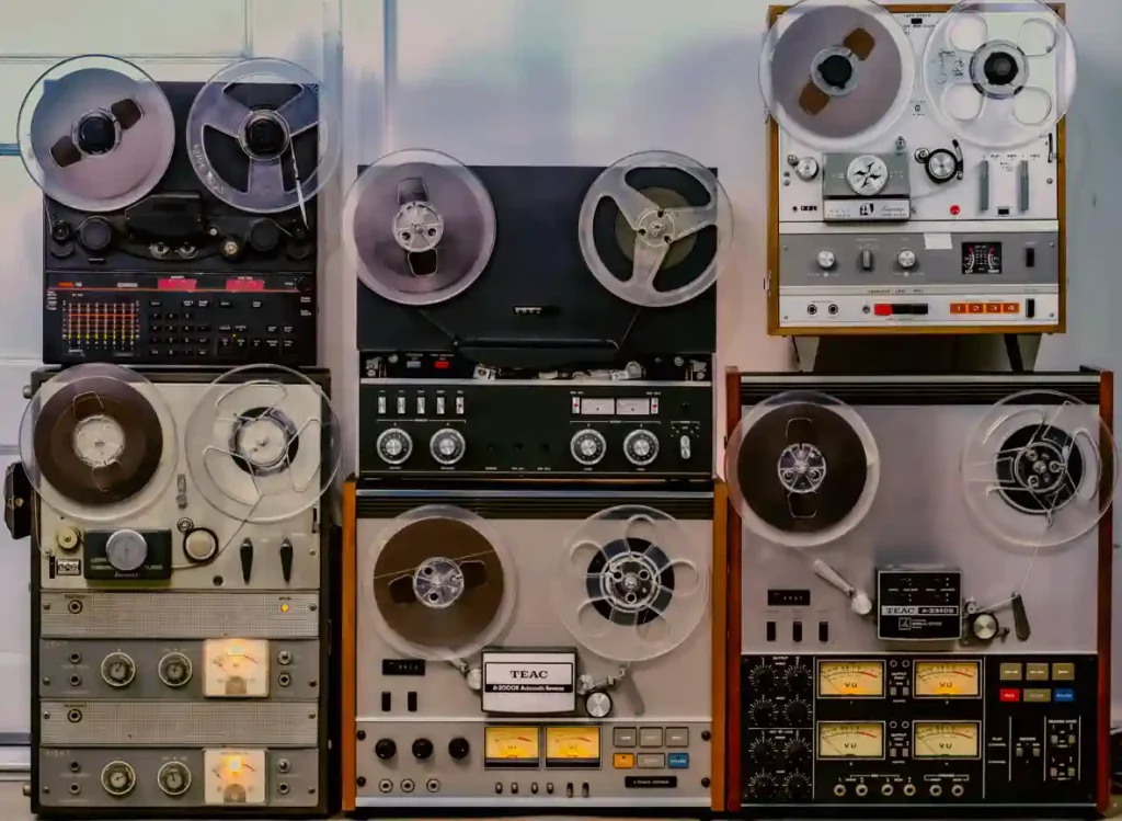 Tape_machines_1181x864